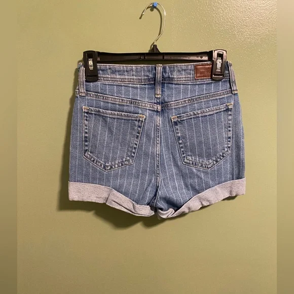 3 pack-Hollister Women's Denim Shorts - Dark Blue - Picture 5 of 10